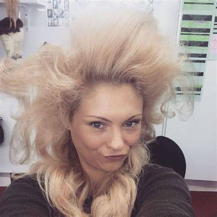 MyAnna Buring Biography, Age, Net Worth, Family, Height, Husband & Images